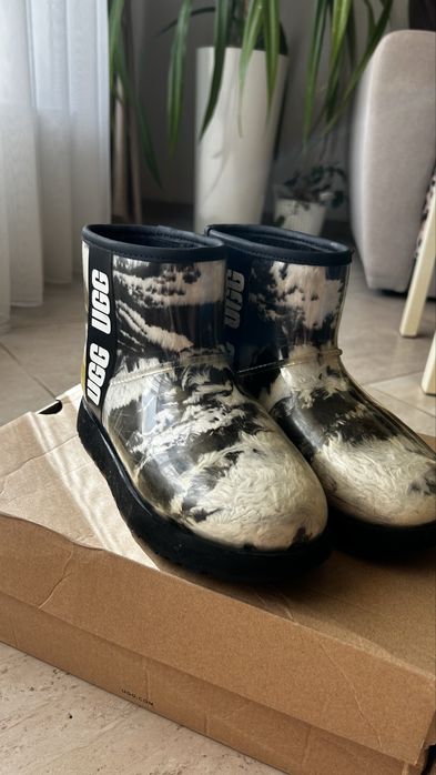 Ugg marbel classic mini clear waterproof, оригінал 36 розмір 22,5 см