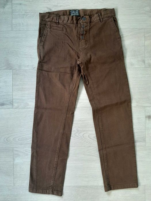 NUTUKAVAKE Brązowe Spodnie Chłopięce. Rozmiar 152