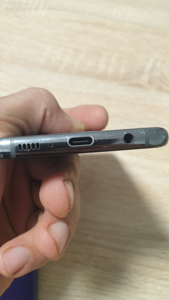 Samsung s 10 (битий дисплей)