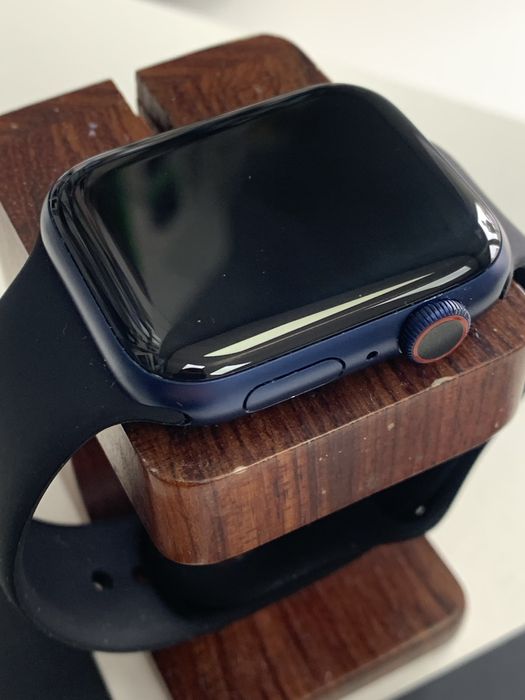Оригінальні apple watch series 6 44 mm