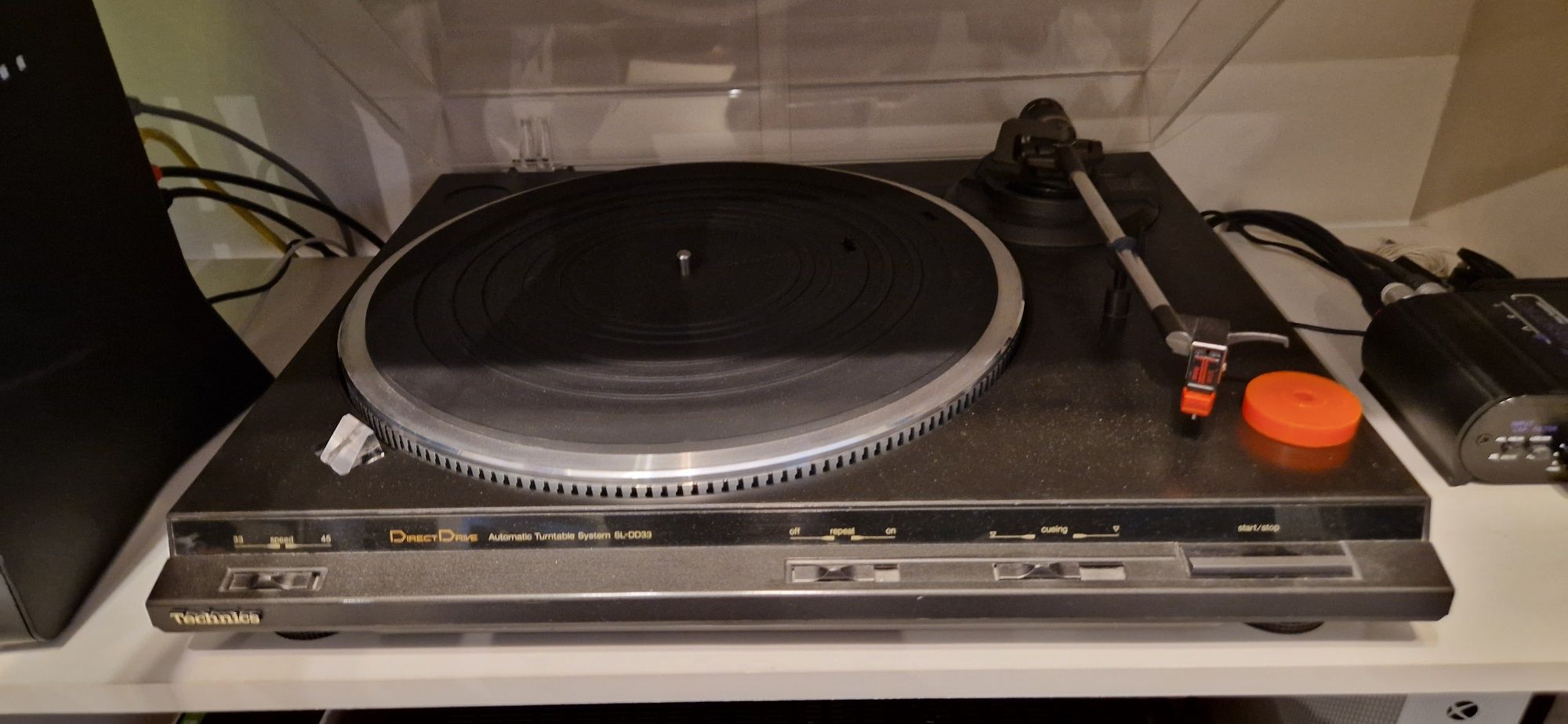 Gramofon Technics SL-DD33
