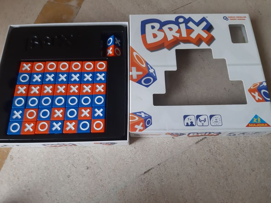 1 jogo de tabuleiro novo