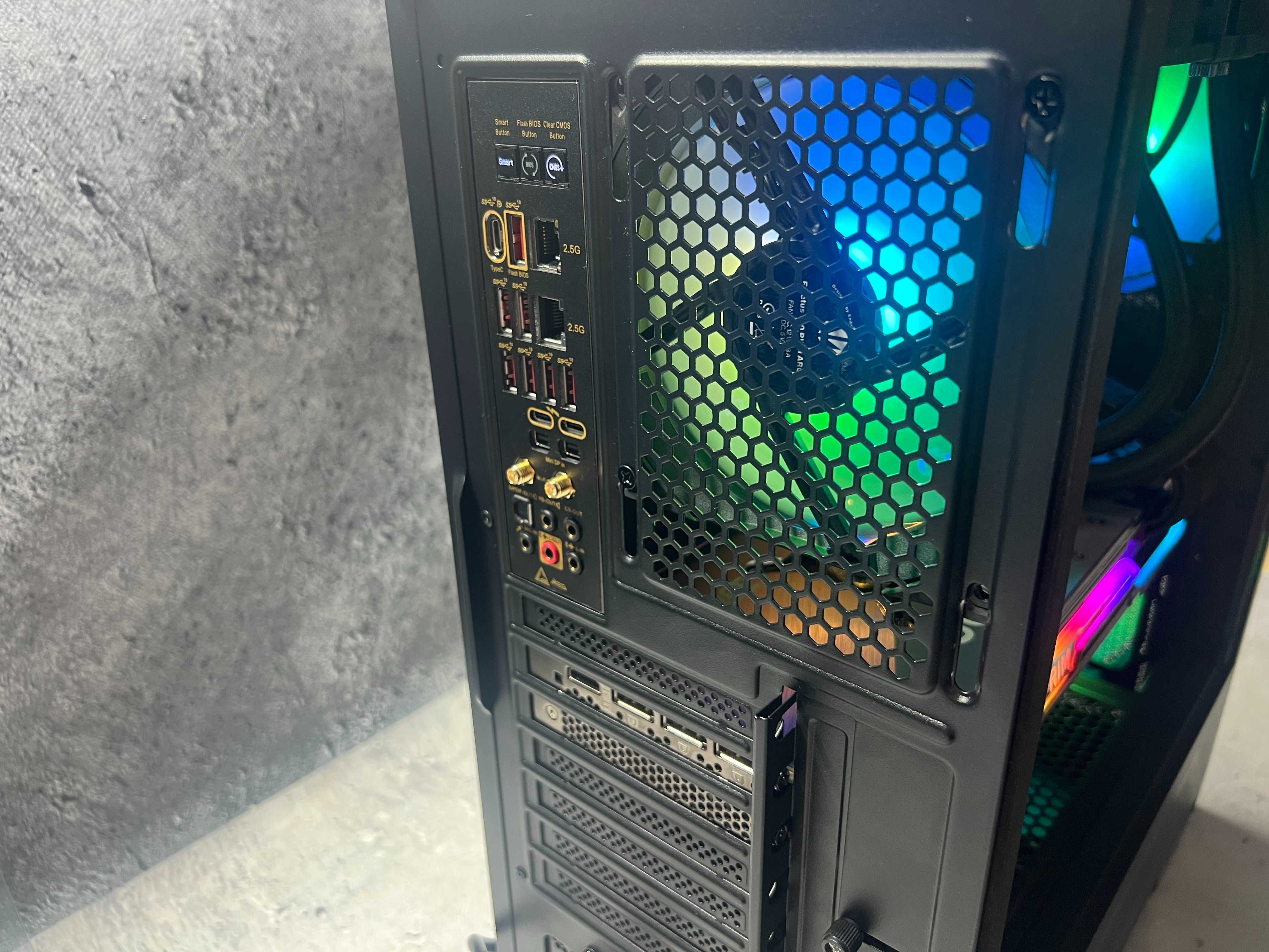REZERWACJA/ i7.12700 4.9 GHz/ 32GB DDR5 / RTX 3070Ti 8GB / 2TB SSD/W11
