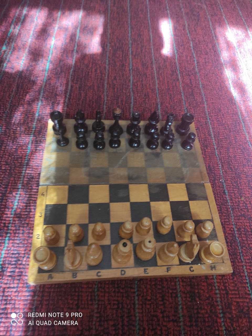 шахматы деревянные