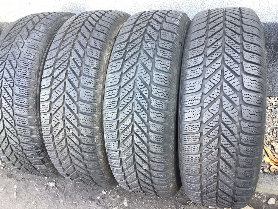 DĘBICA 195/65r15 4szt  opony zima zimowe 6mm