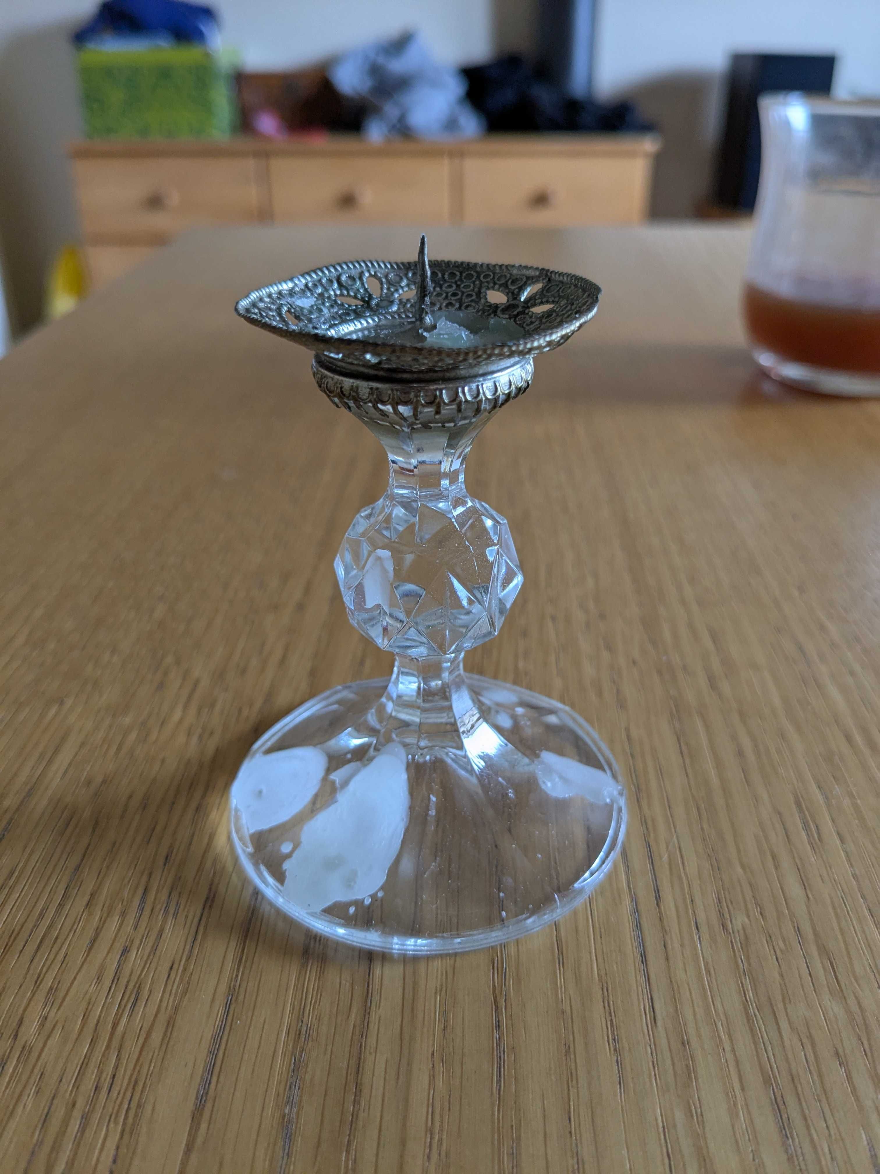 Mały świecznik szklany, szkło, metal, ażur , vintage