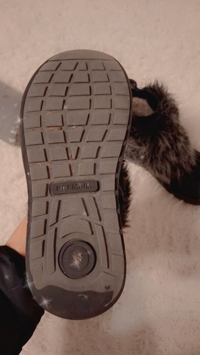 Зимові 32 розмір для дівчинкі ціна 200грн