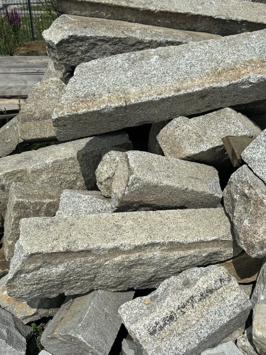 Granitowe obrzeża 1 metr 100 zł