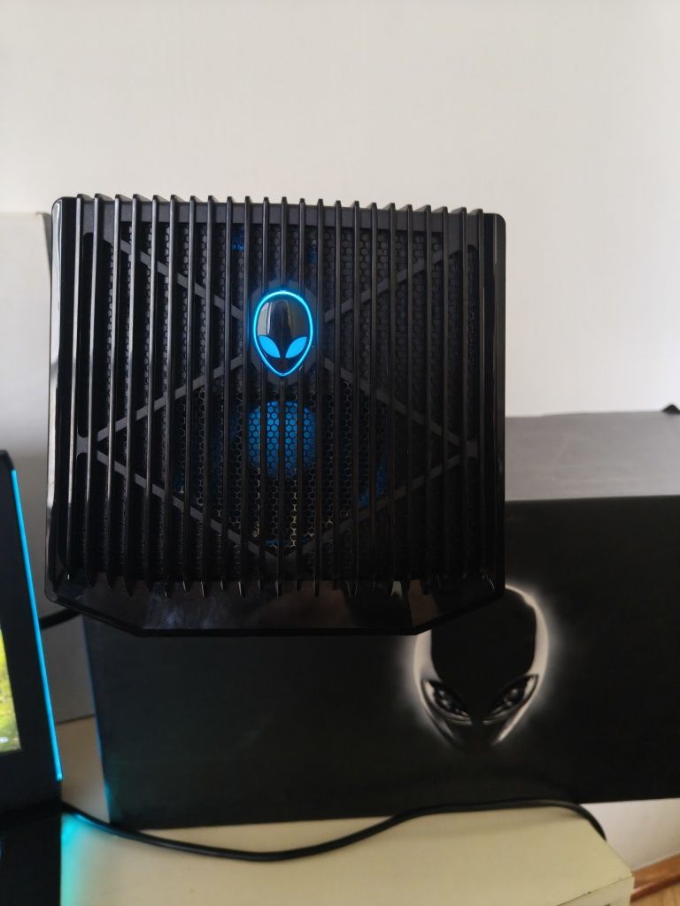 Alienware 15 R4 + Egpu alienware