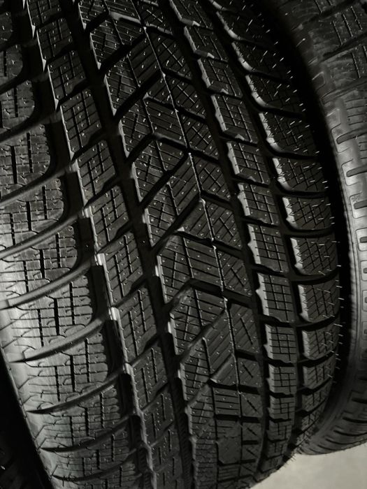 315/40/21+285/45/21 R21 Pirelli Scorpion Winter 4шт нові зима