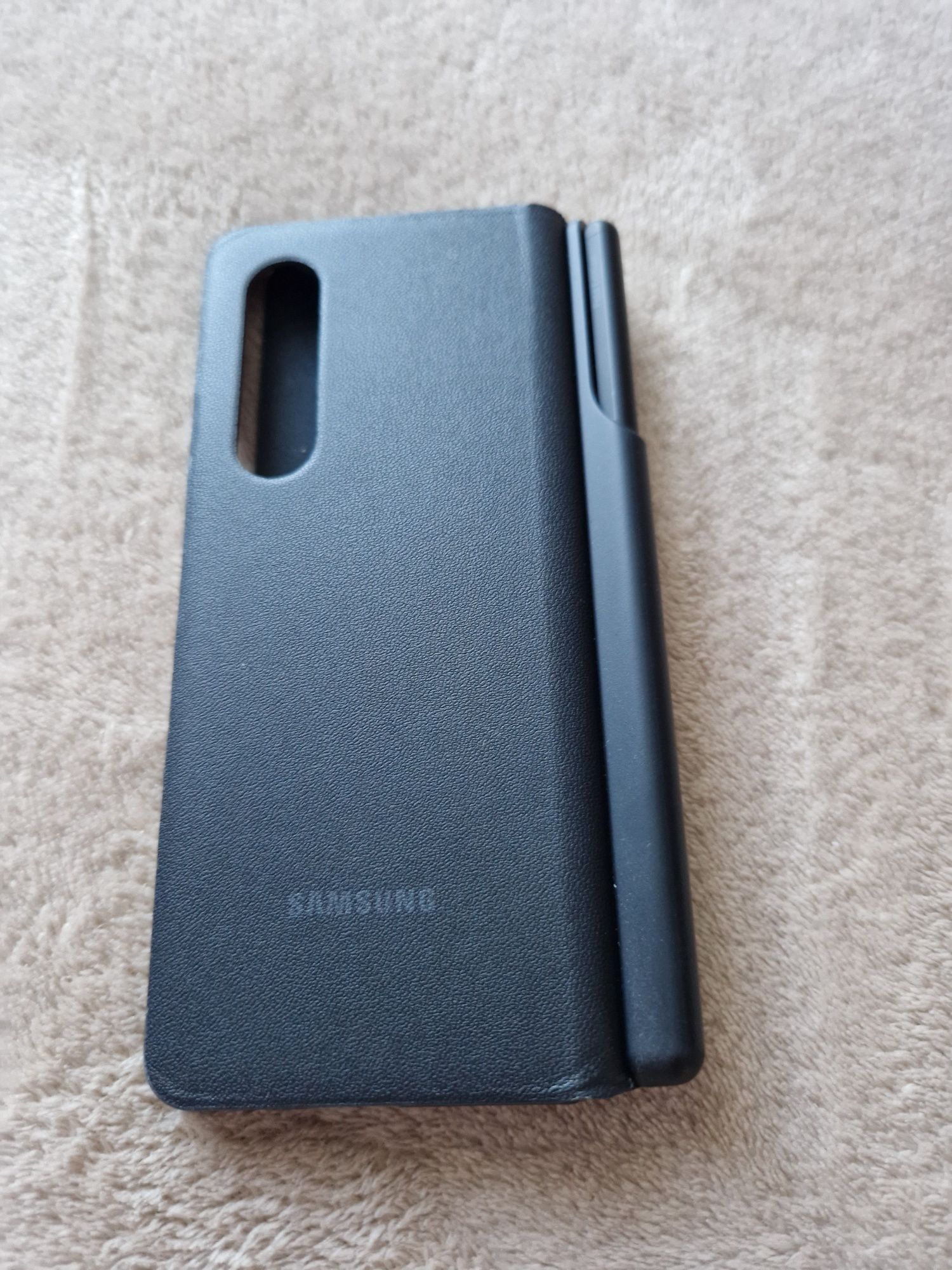 Etui Samsung Galaxy Z Fold3 5G z rysikiem