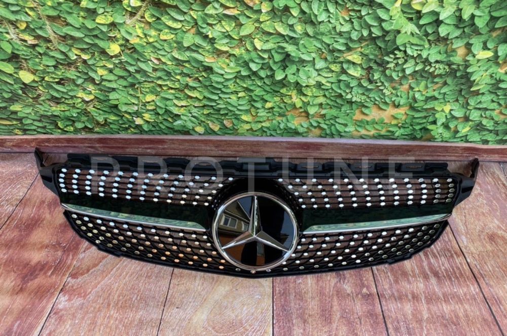 Решетка радиатора Mercedes W205 GT Diamond C-Class C300 C43 C63 AMG