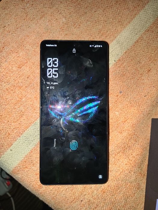 Асус рог фон 9 про,16 на 512 гб