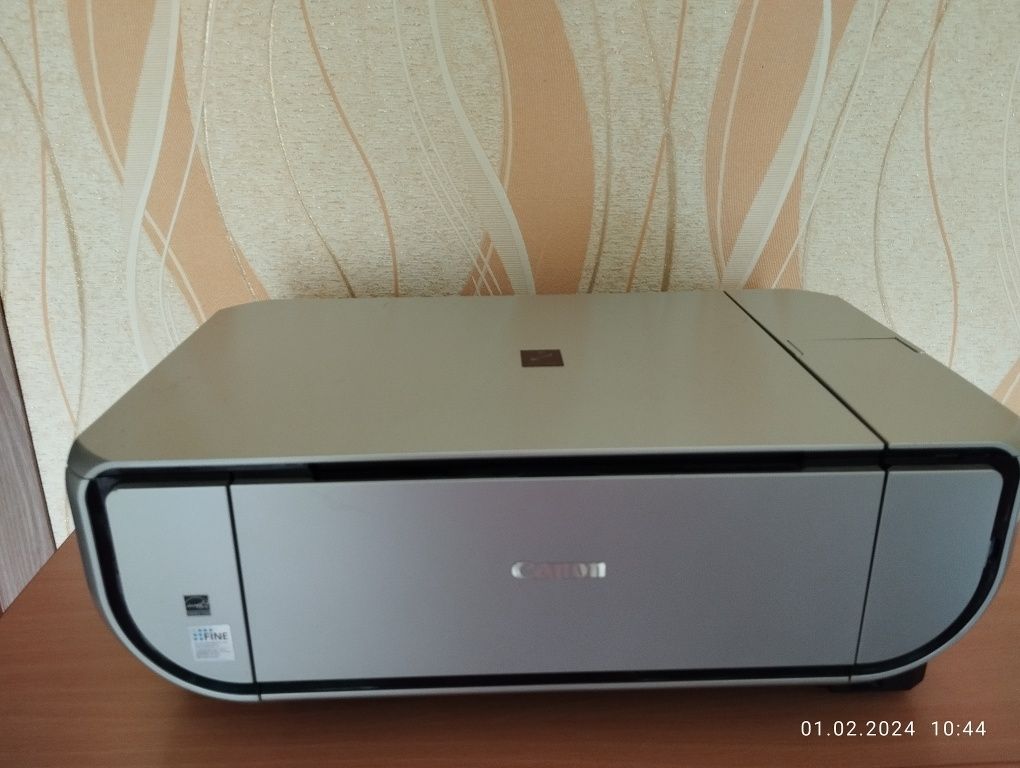 Принтер,ксерокс Саnon Pixma MP 520