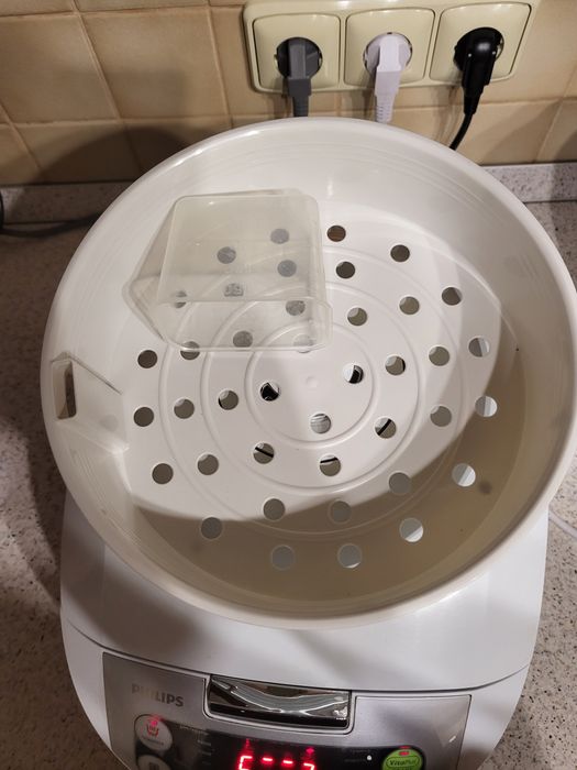 Мультиварка Philips HD3136