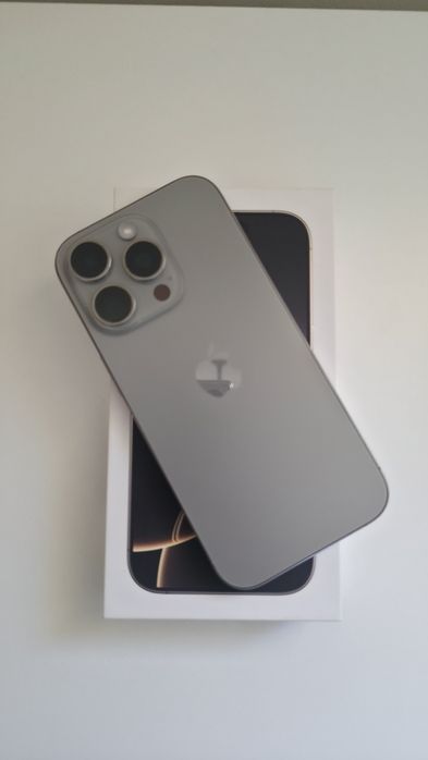 iPhone 16 Pro 256G Titanium Natural