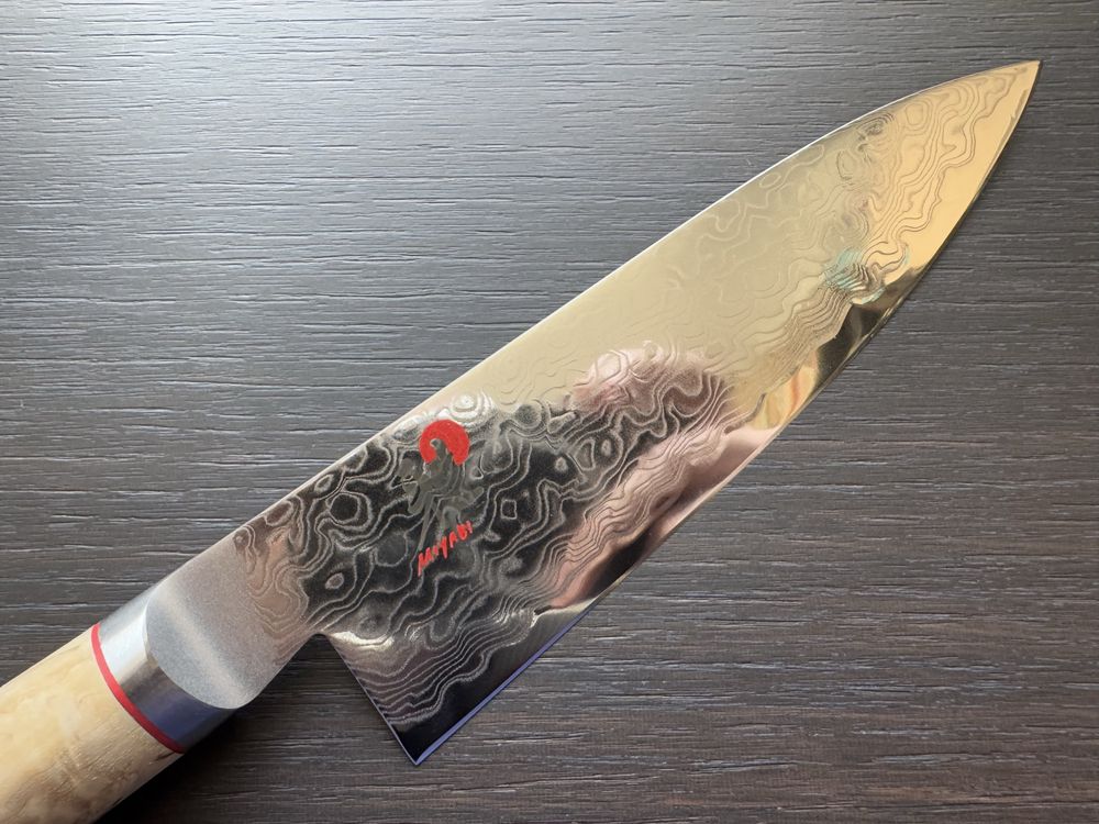 Японський професійний кухонний шеф-ніж Miyabi Birchwood SG2 5000MCD