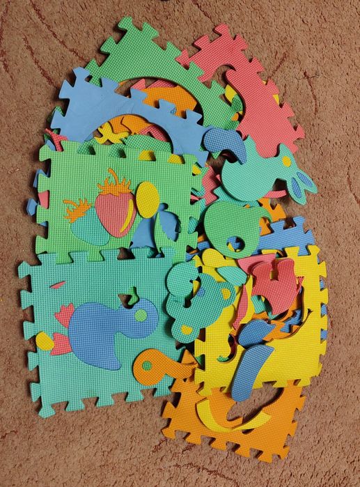 Розвиваючий килимок-мозаїка