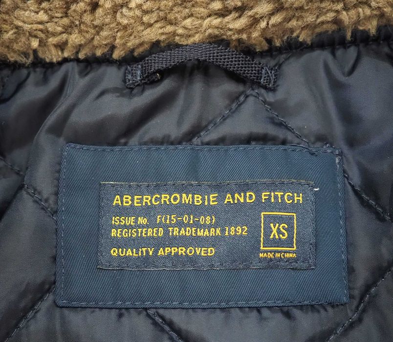 Hollister by Abercrombie & Fitch_Men’s Sherpa Collar Bomber_ XS/S