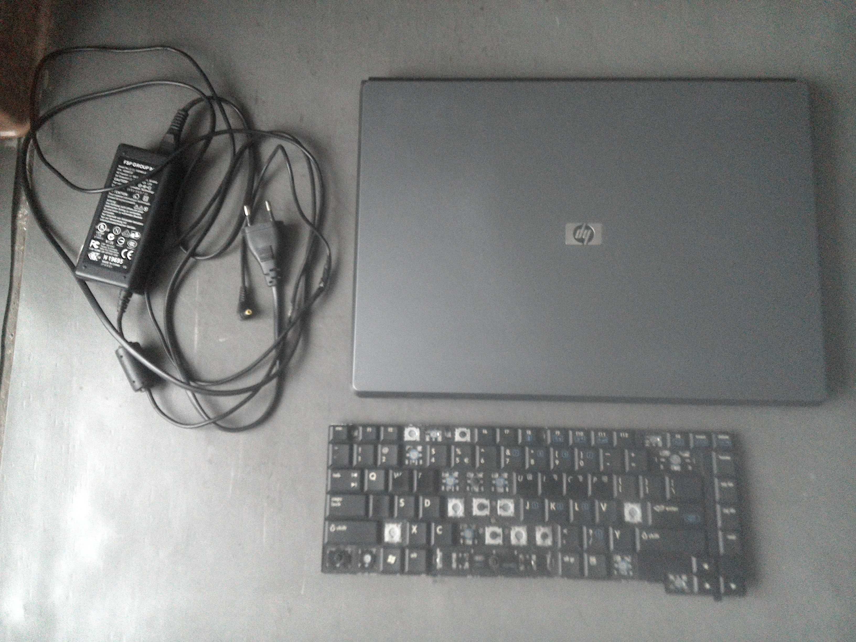 laptop hp 530 ladny stan zapasowa klawiatura zasilacz duzo zdjec