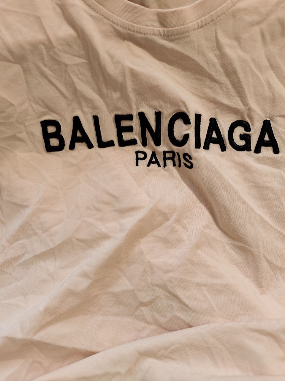 Футболка в стилі Balenciaga