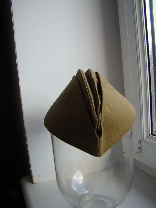 Пилотка солдатская размер 54 и 54.