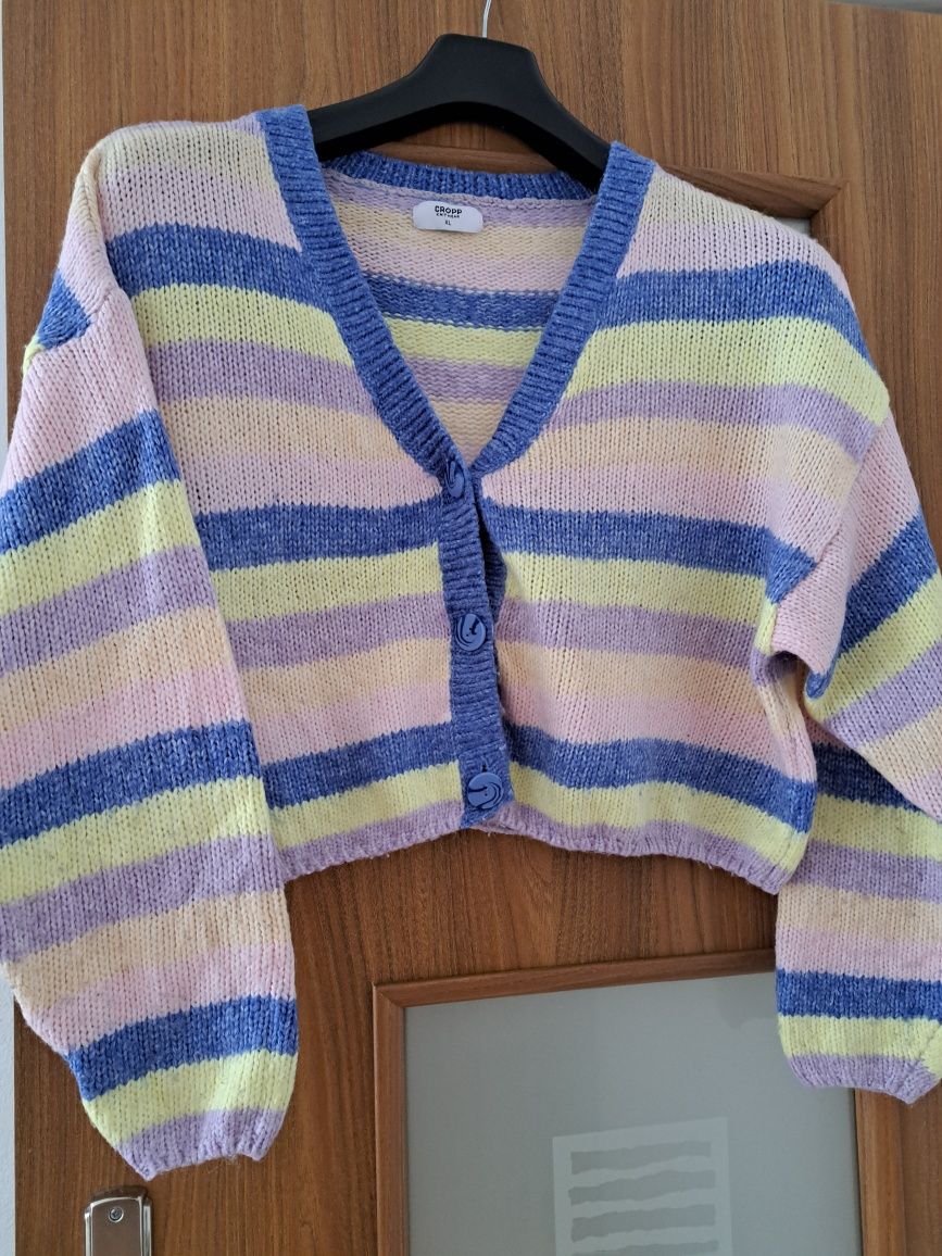 Sweterek damski kolorowy