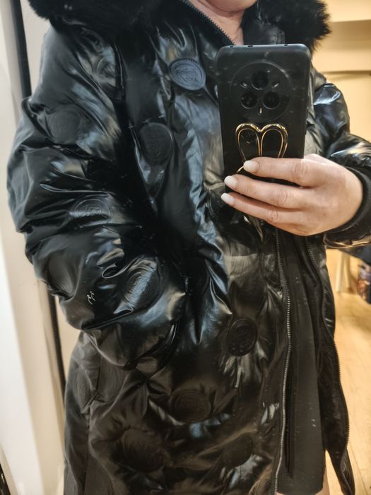 Płaszcz lakierowany pikowany zimowy damski roz Xl