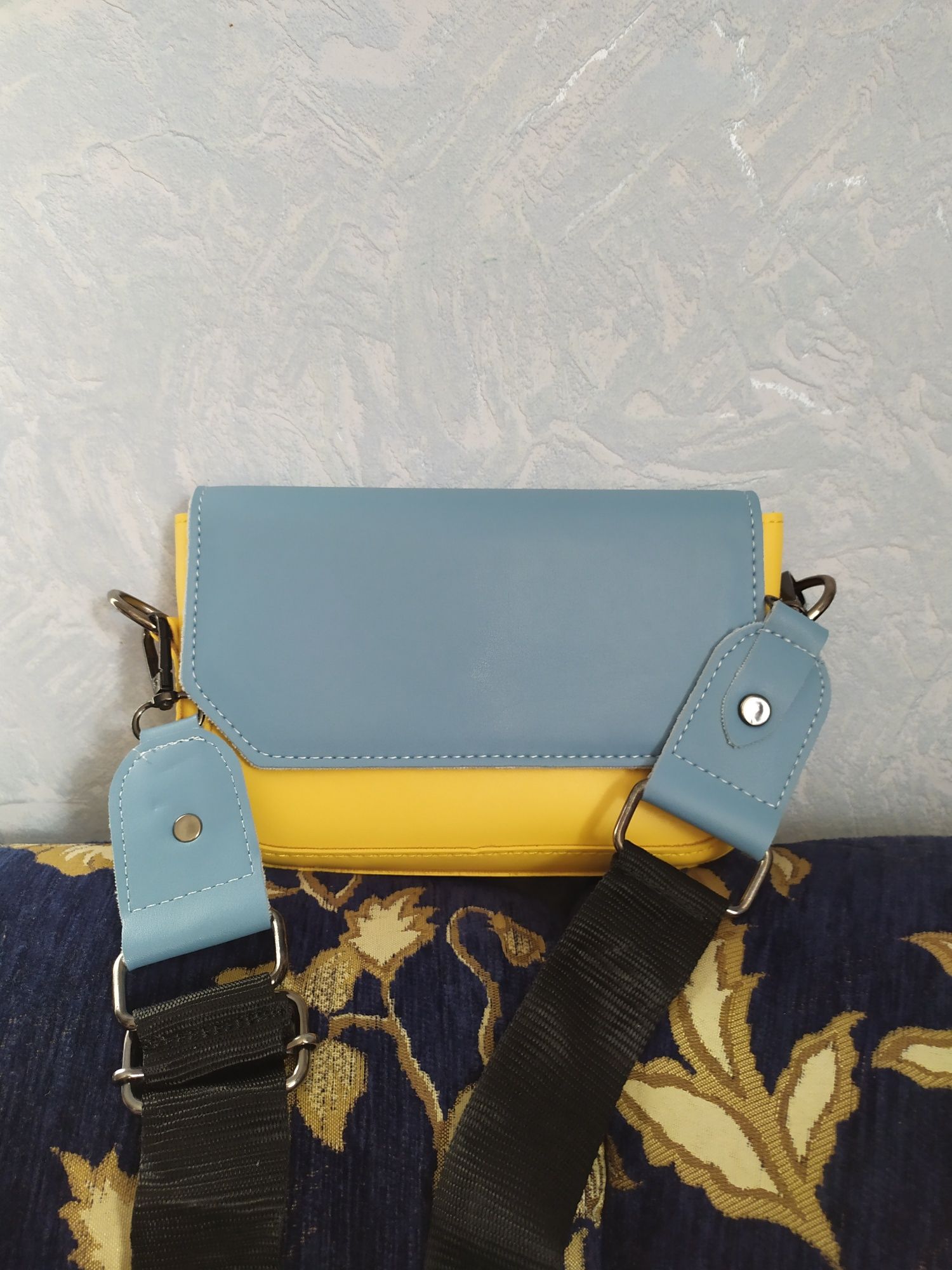 Сумка cross body Zara