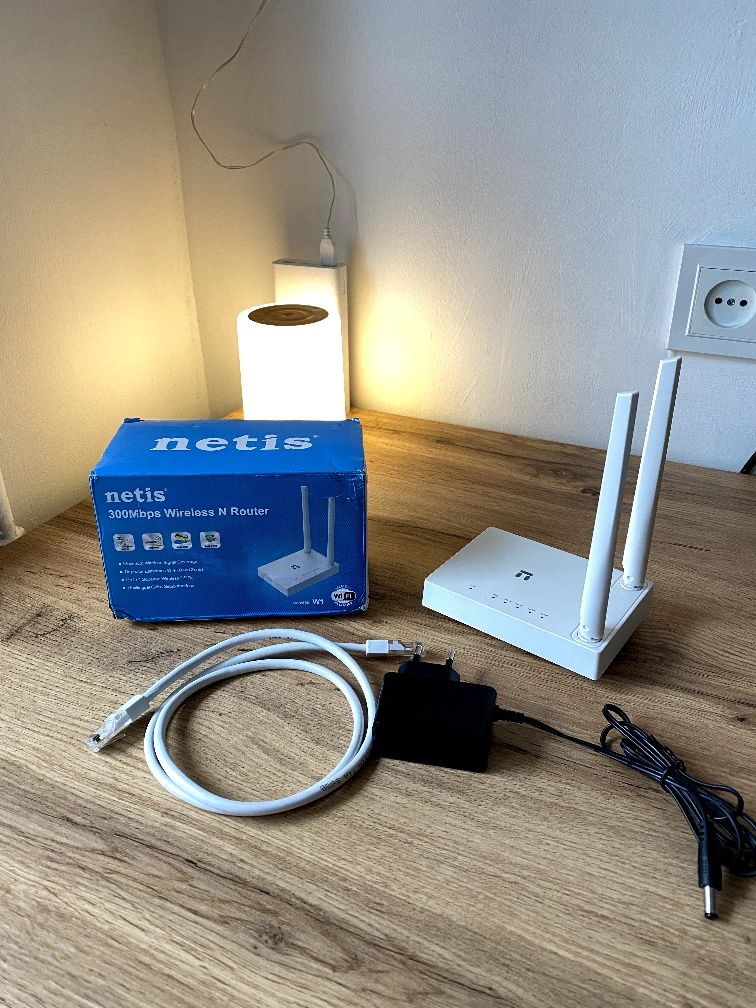 Роутер Netis  W1