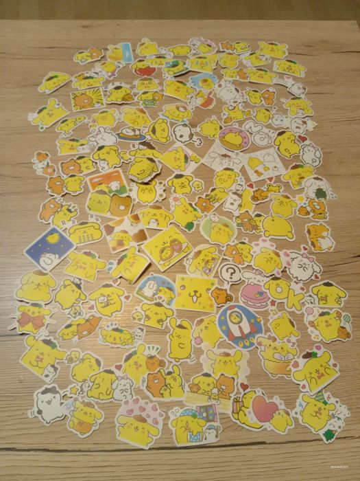 100 sztuk naklejki pompompurin
