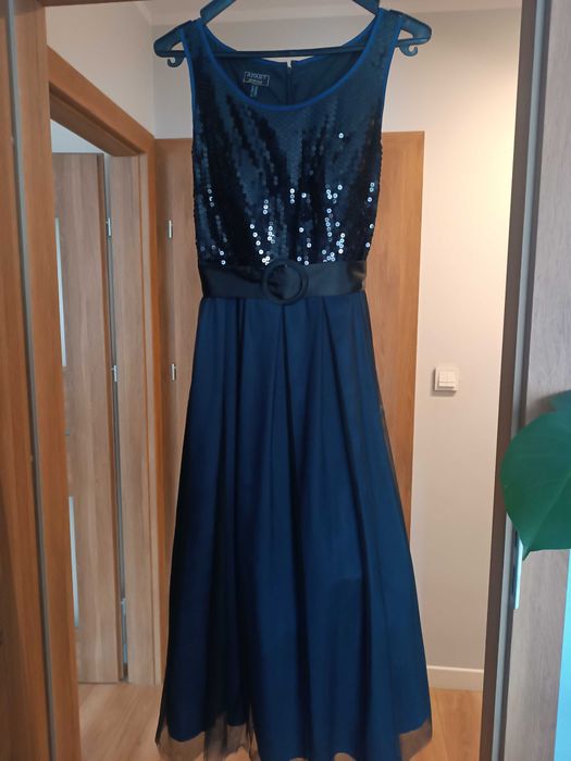 Piękna suknia balowa Apart r. 36