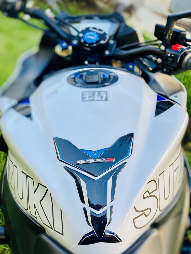 Suzuki GSX S1000
