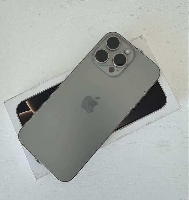 Iphone 16 Pro Max 256gb com garantia, bateria a 100%