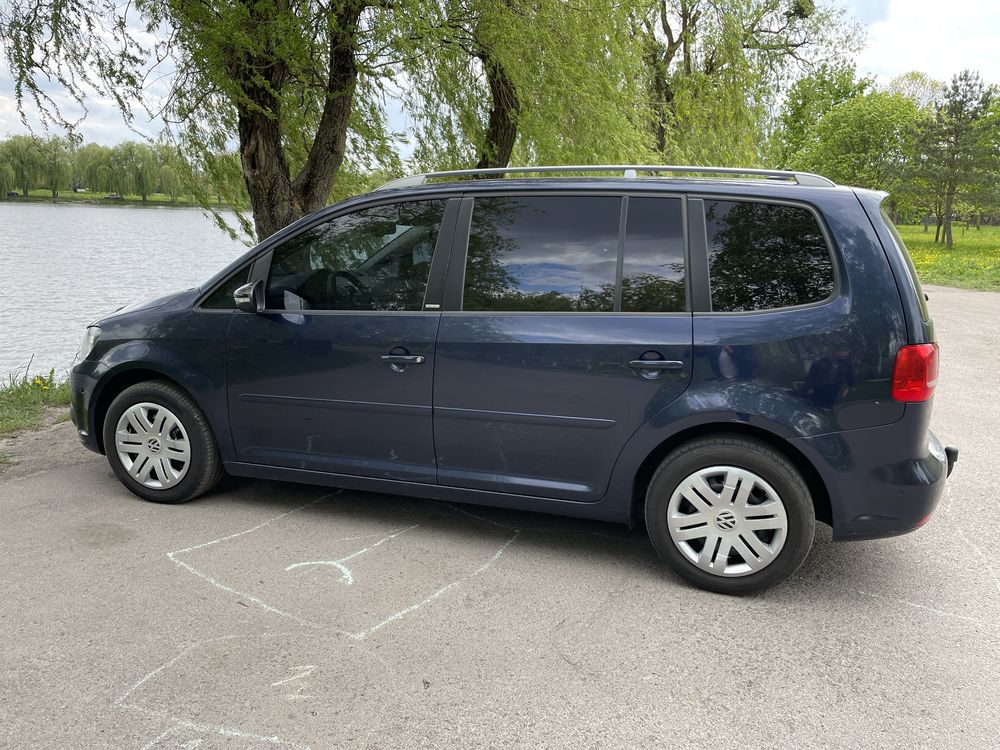 Volkswagen Touran 1.6cdti 2012рік (2011) Туран, Туран