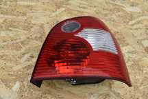 LAMPA TYŁ PRAWA POLO 9N 3D 03r.