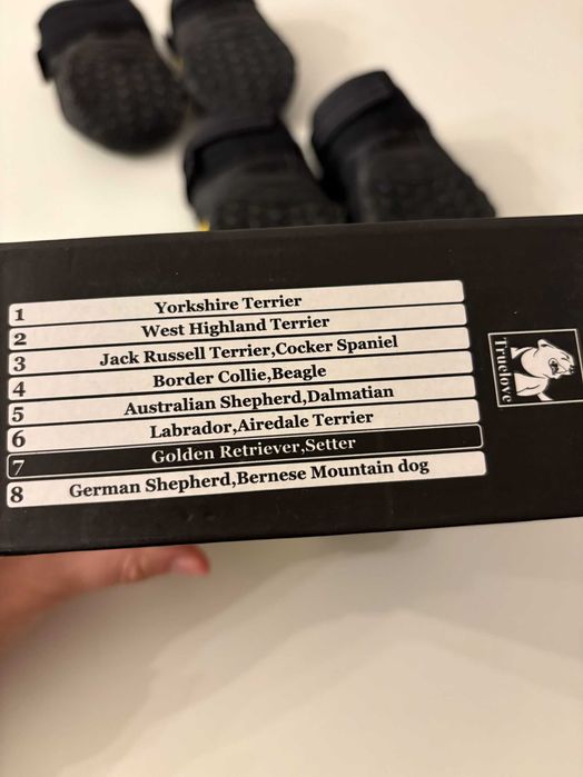 Buty dla psa Truelove Travel trekkingowe wodoodporne czarne roz.7 NOWE