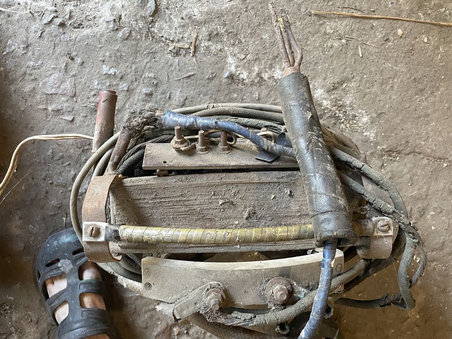 Сварочний апарат (сварка) трансформатор