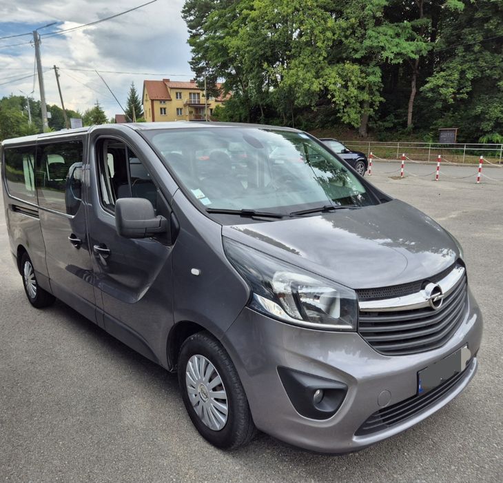 Wynajem busa 9 os Wolny Październik !!! *rozwożenie gości*