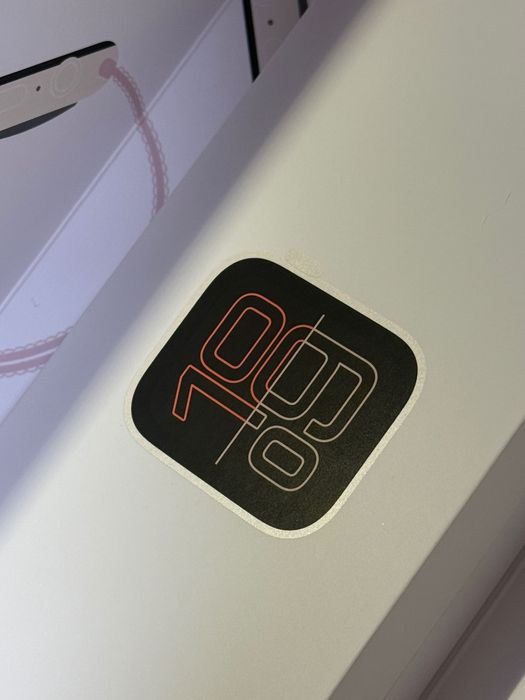 Apple Watch SE 3 Starlight