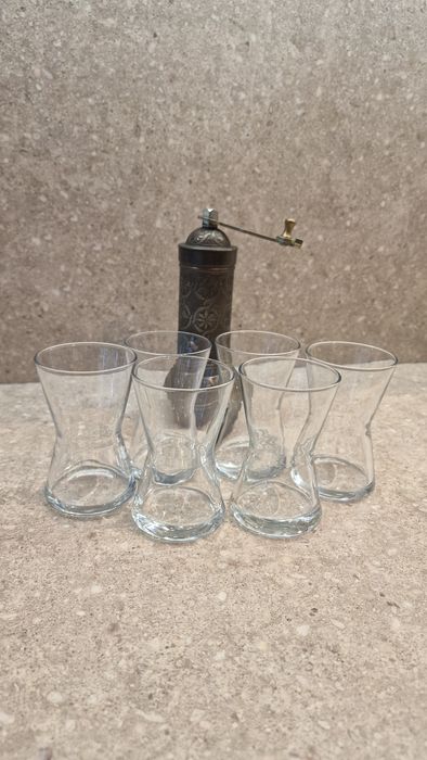 Turecki ręczny młynek do kawy, zestaw do parzenia kawy i herbaty