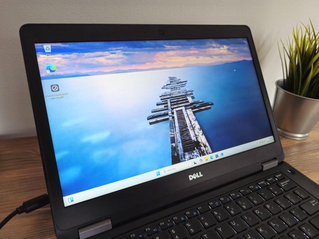 Komputer Dell latitude E5470