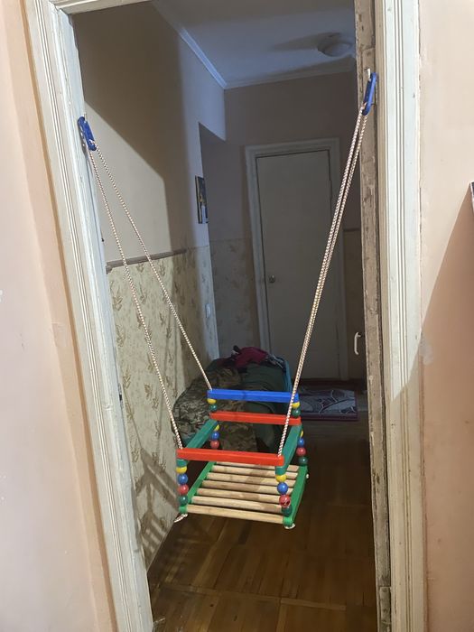 Продається гойдалка для дитини
