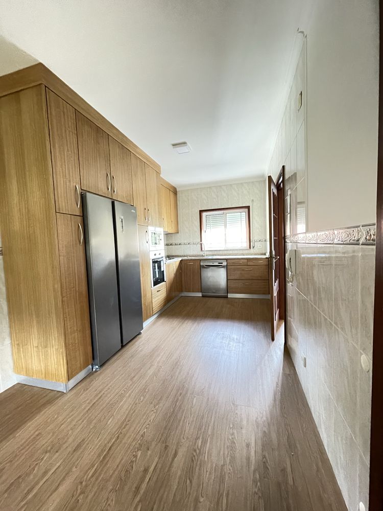 Vendo moradia T3