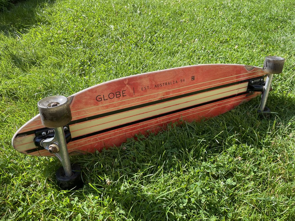 Longboard Globe Pinner red/black