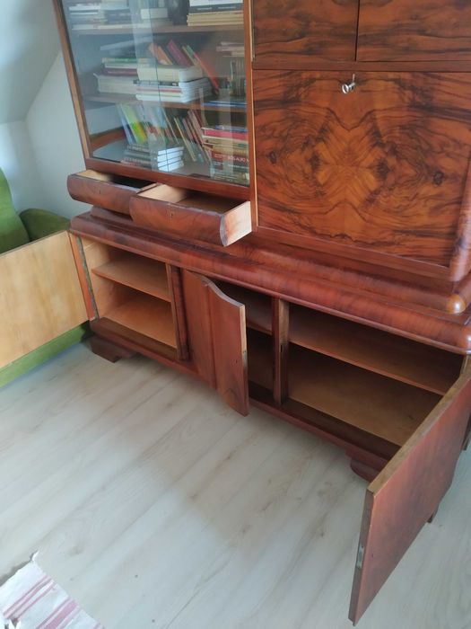 Sprzedam biblioteczkę artdeco