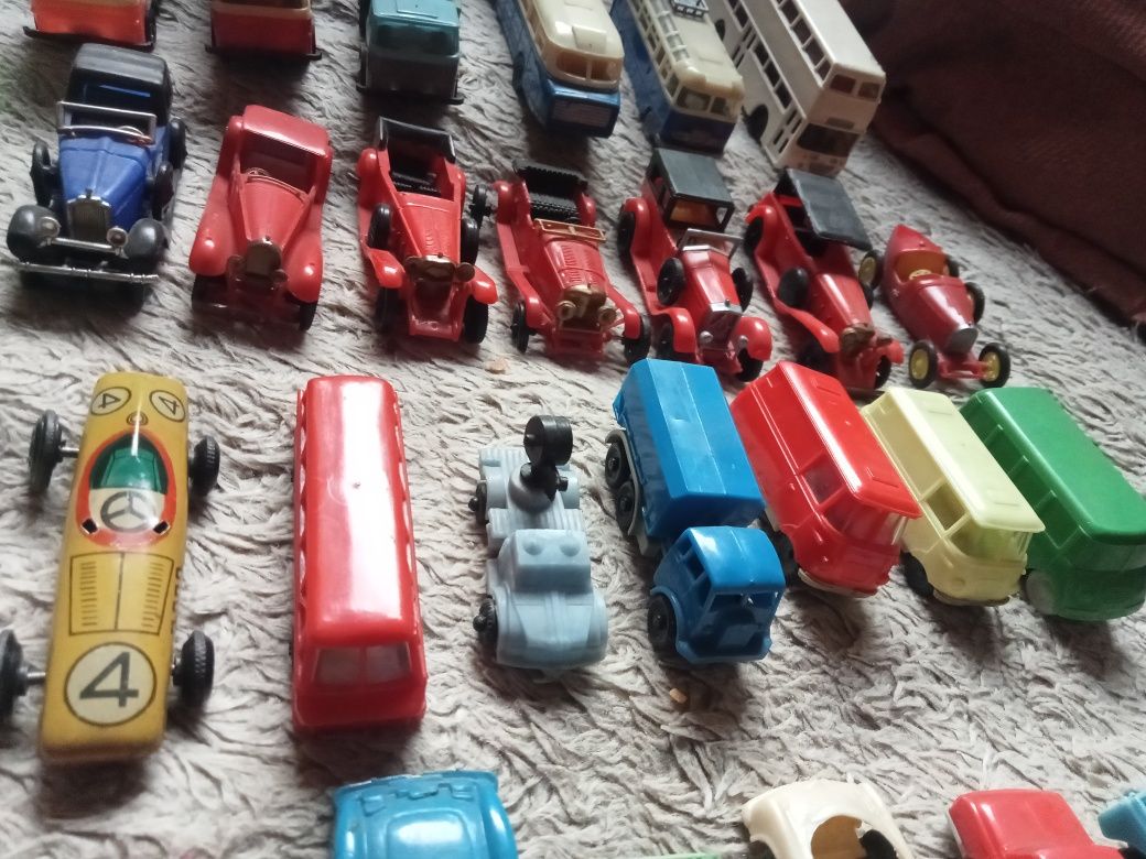 Auto autka samochodziki tzw. kioskowce kioskowiec PRL Żuk Nysa Jelcz