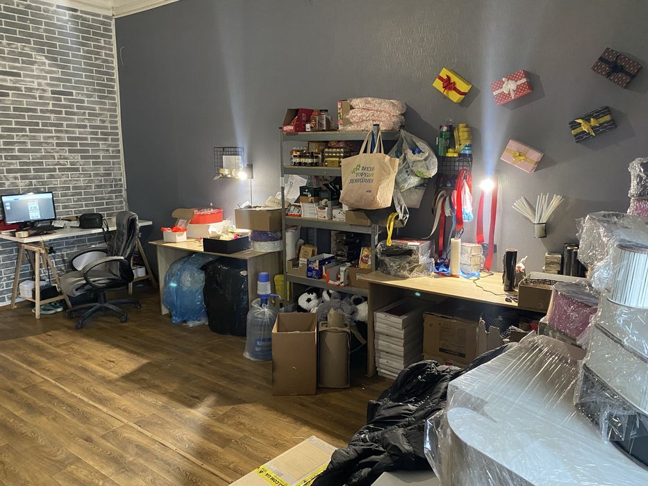 Працюючий бізнес, виробництво аромасвічок та подарункових боксів