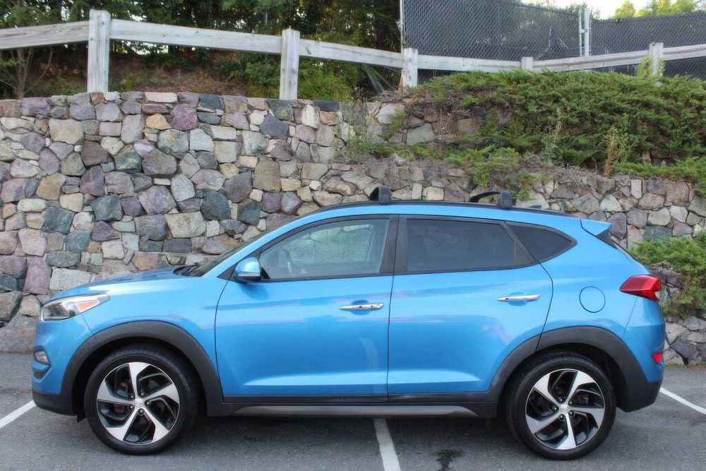 Hyundai Tucson Limited      2016