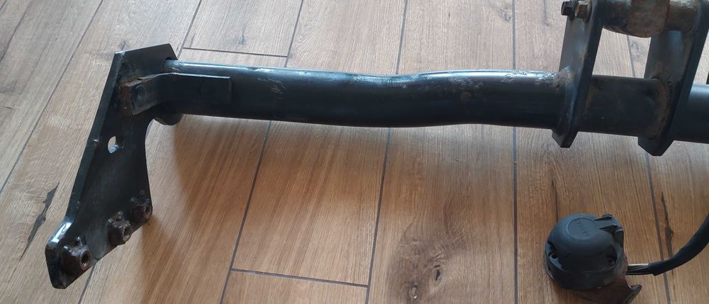 Volvo XC90 ORYGINALNY HAK WIĄZKA b.dobry stan